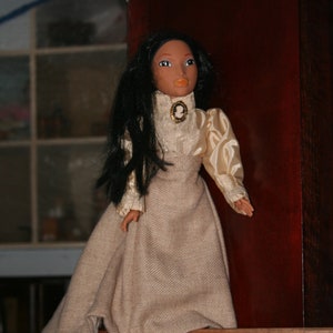 Pocahontas w/handmade Wolle Outfit Bild 1