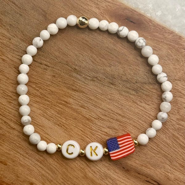 Pulsera elástica de cuentas patrióticas - Letras CK para Charlie Kirk, Dios, Familia y País - Bandera de EE. UU. y Cruz - Regalo cristiano