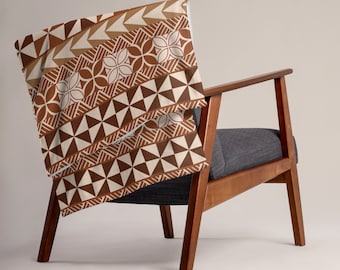 Polynesian Brown Sataoa Pattern Throw Blanket
