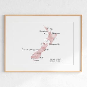 Mapa de Aotearoa, Nueva Zelanda 2 / Mapa maorí de Te Reo / Arte de acuarela de paisajes / Mapa de lienzo grande / Decoración del hogar de Nueva Zelanda / Arte polinesio / Regalo de viaje / Arte de mapas