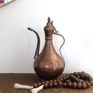 Antike Kupferkanne mit Deckel Kanne Kupfer Silber Messing Handarbeit gehämmerter Krug osmanischer Ibrik Ewer handgehämmerte Textur