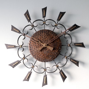 Vintage Mid Century Modern Brutalist Design Sunburst Clock 60s Kitchen Clock Sun mcm Black Brass Copper Hammered Metal Wall Clock Decoration