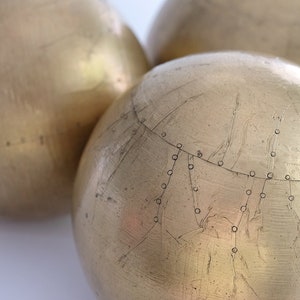 Very large brass Hindu ball, very rare! Handmade, hammered, decorative gold sphere ball ornament eclectic boho decor
