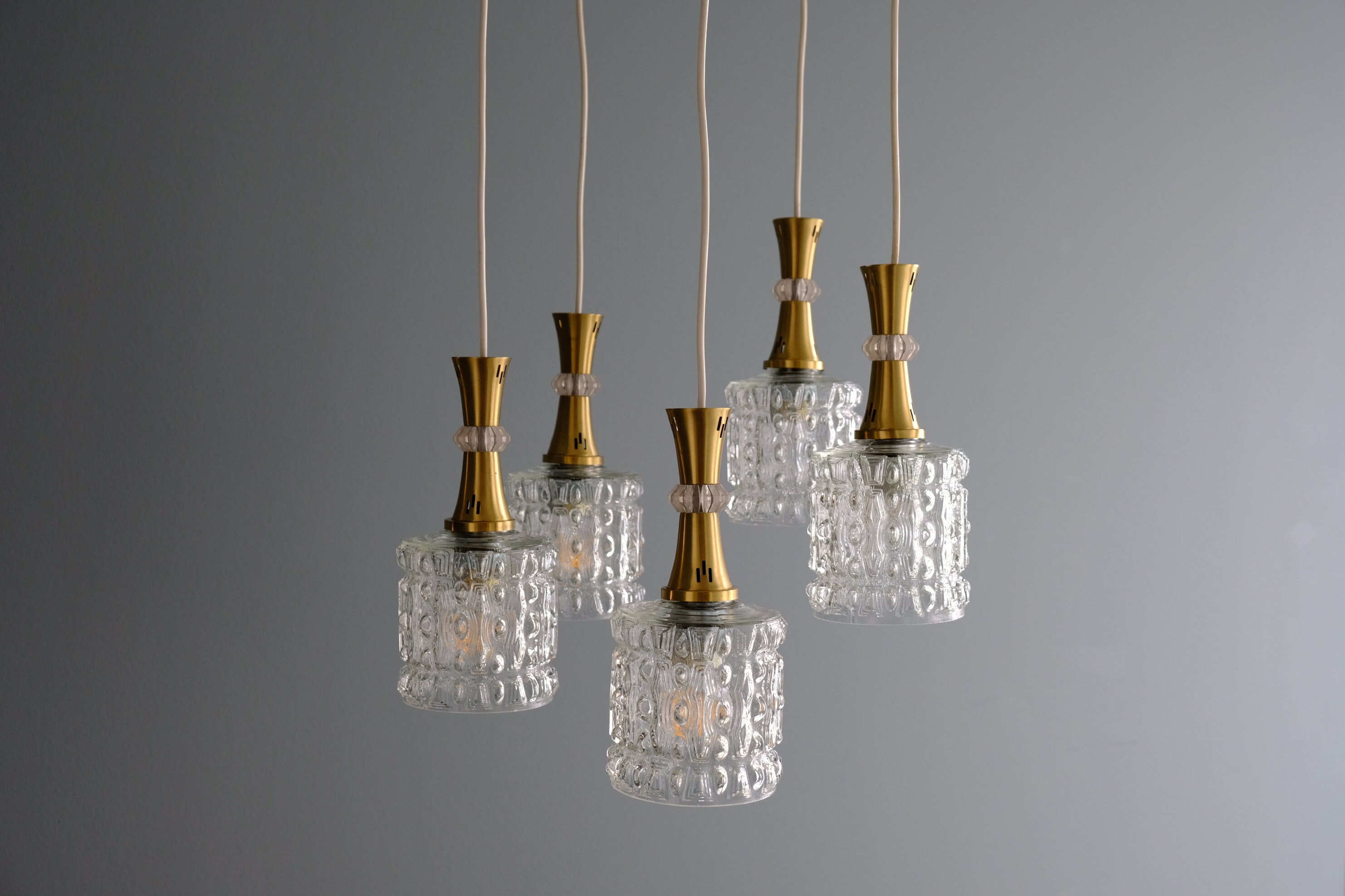 Mid Century Modern Cascade