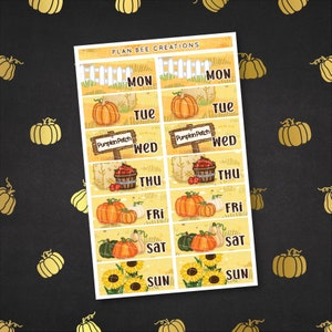 以下が含まれることがあります： 秋のテーマの7つの印刷可能なプランナー用ステッカーのセット。ステッカーには、かぼちゃ、ひまわり、干し草の俵、そして「パンプキンパッチ」と書かれた看板が描かれています。ステッカーは、プランナーやジャーナルに秋の装飾を加えるために設計されています。