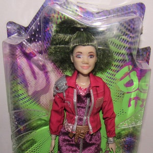 MIB & NRFB Rare and HTF Zombies 2  Eliza Zambi Doll Disney Mattel