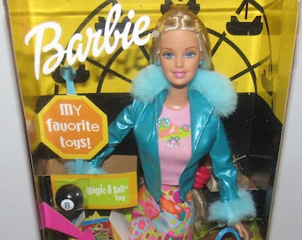 MIB NRFB Toys R Us in Times Square New York Barbie Doll MIB NRFB Toys R Us in Times Square New York Barbie Doll