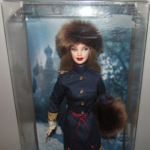 MIB & NRFB Gorgeous Russia Doll, Dolls Of The World Barbie