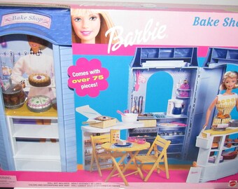 Barbie bake shop and cafe top