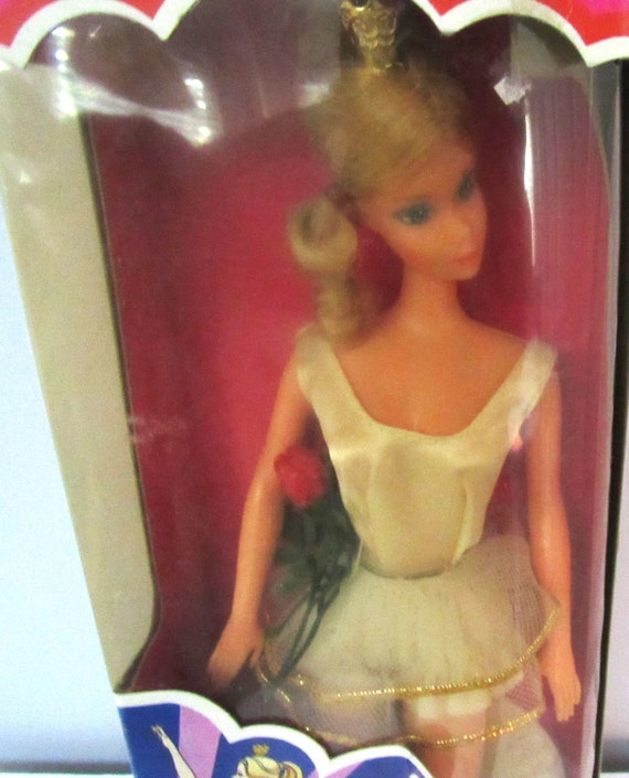 Tilbud Andet Phobia MIB Ballerina Barbie 9093 Circa 1975 - Etsy Hong Kong