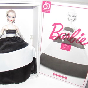 MIB & NRFB Stunning Silkstone Barbie &quot;Black and White Forever#FXF25 W/COA