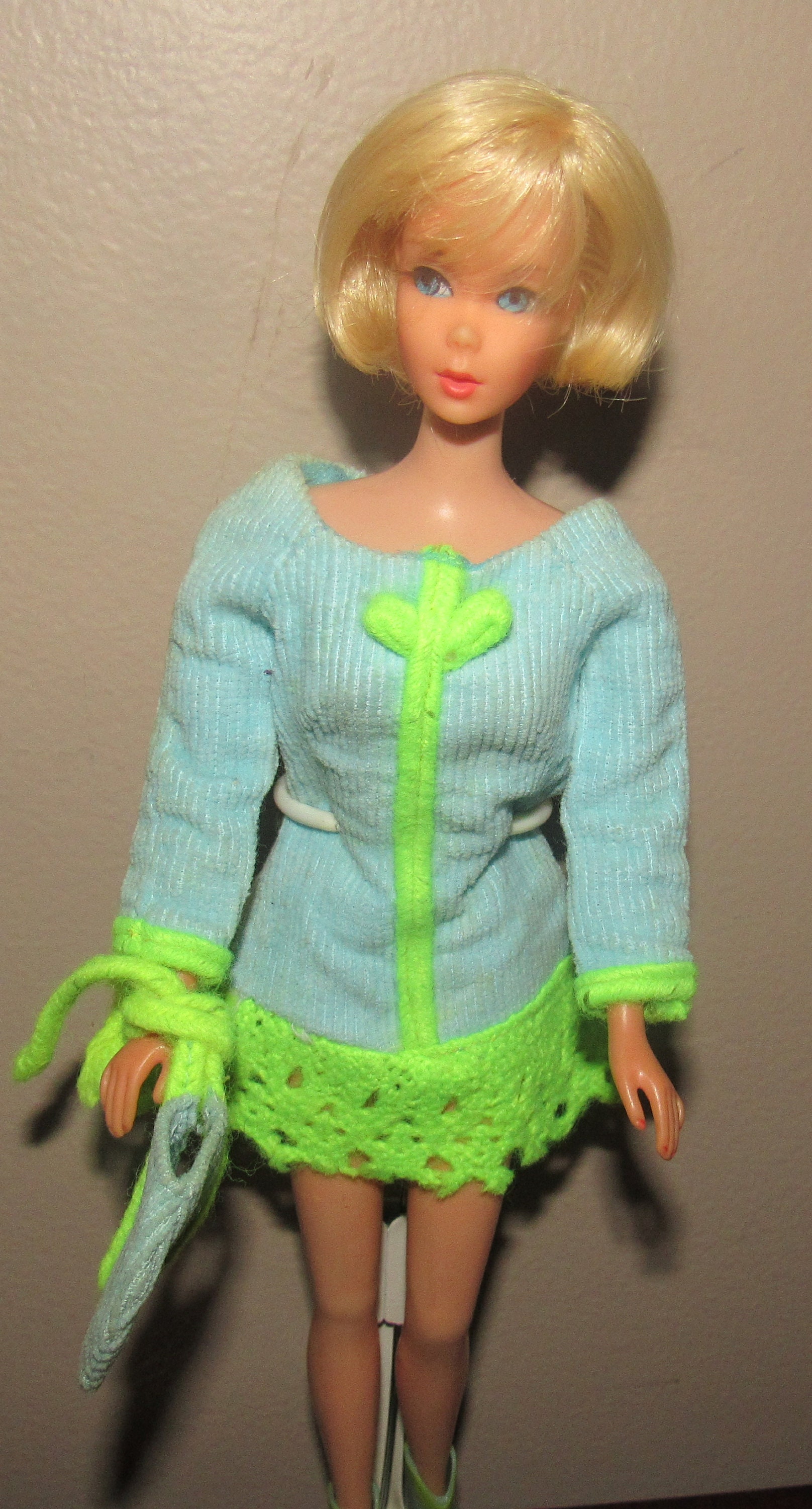 Vintage Gorgeous Blonde Hair Fair Barbie 4044 In Barbie Now | Etsy