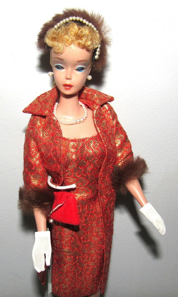 Barbie golden elegance on sale