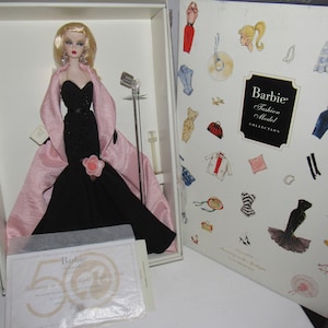 MIB & NRFB Stunning Silkstone  Barbie &quot;Stunning In The Spotlight&quot; Fashion Model