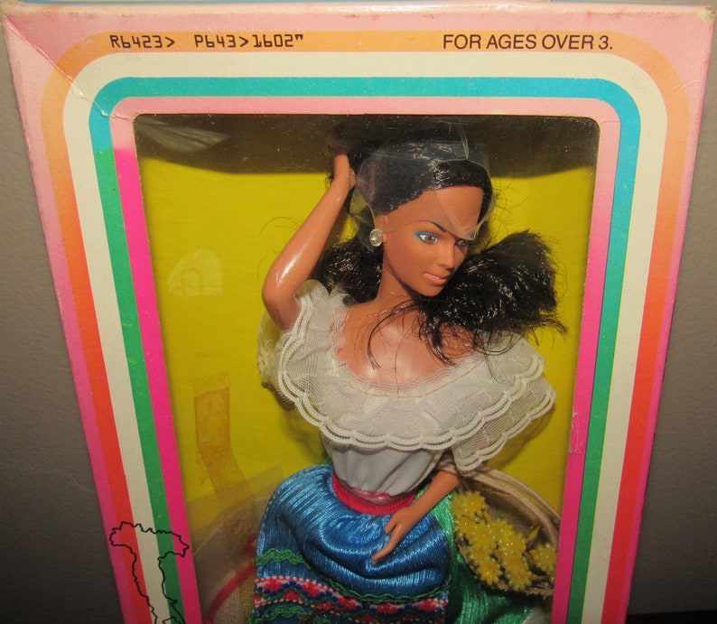 MIB NRFB Gorgeous Vintage Italian Barbie1602 Circa 1979 zdjęcie 1