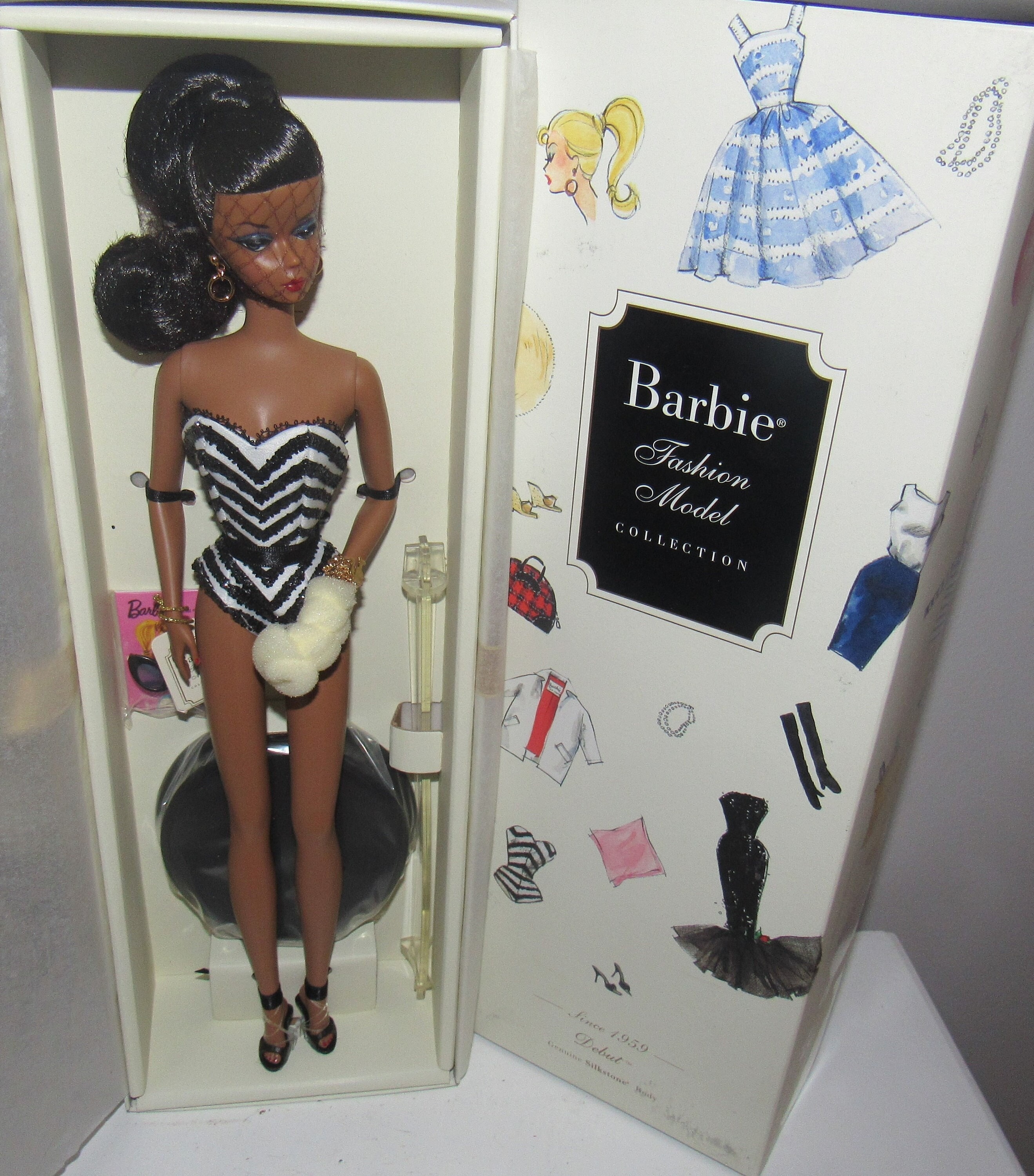 Amazon.com: Mattel Barbie Black Enchantment Fashion for
