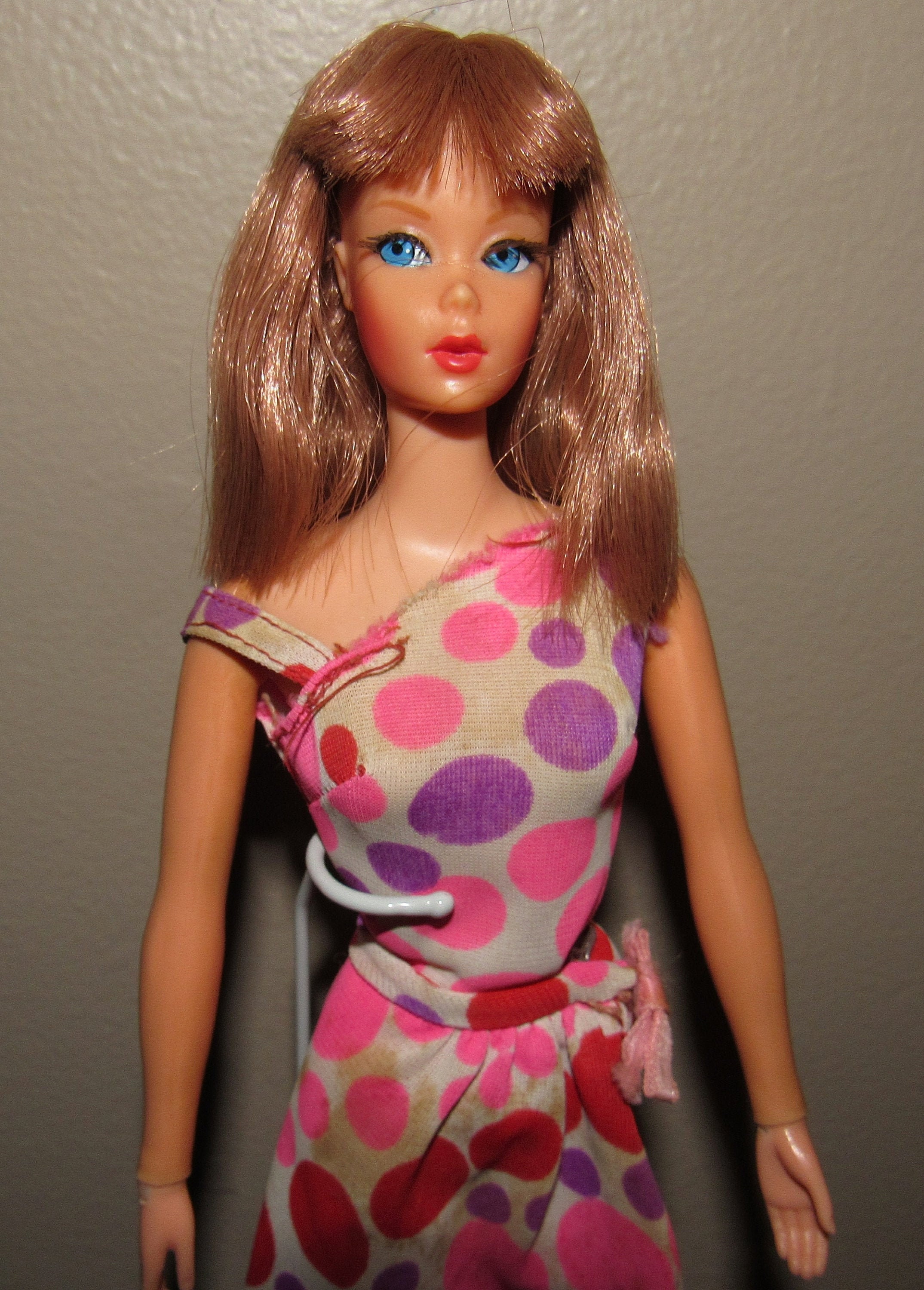 barbie with no neck