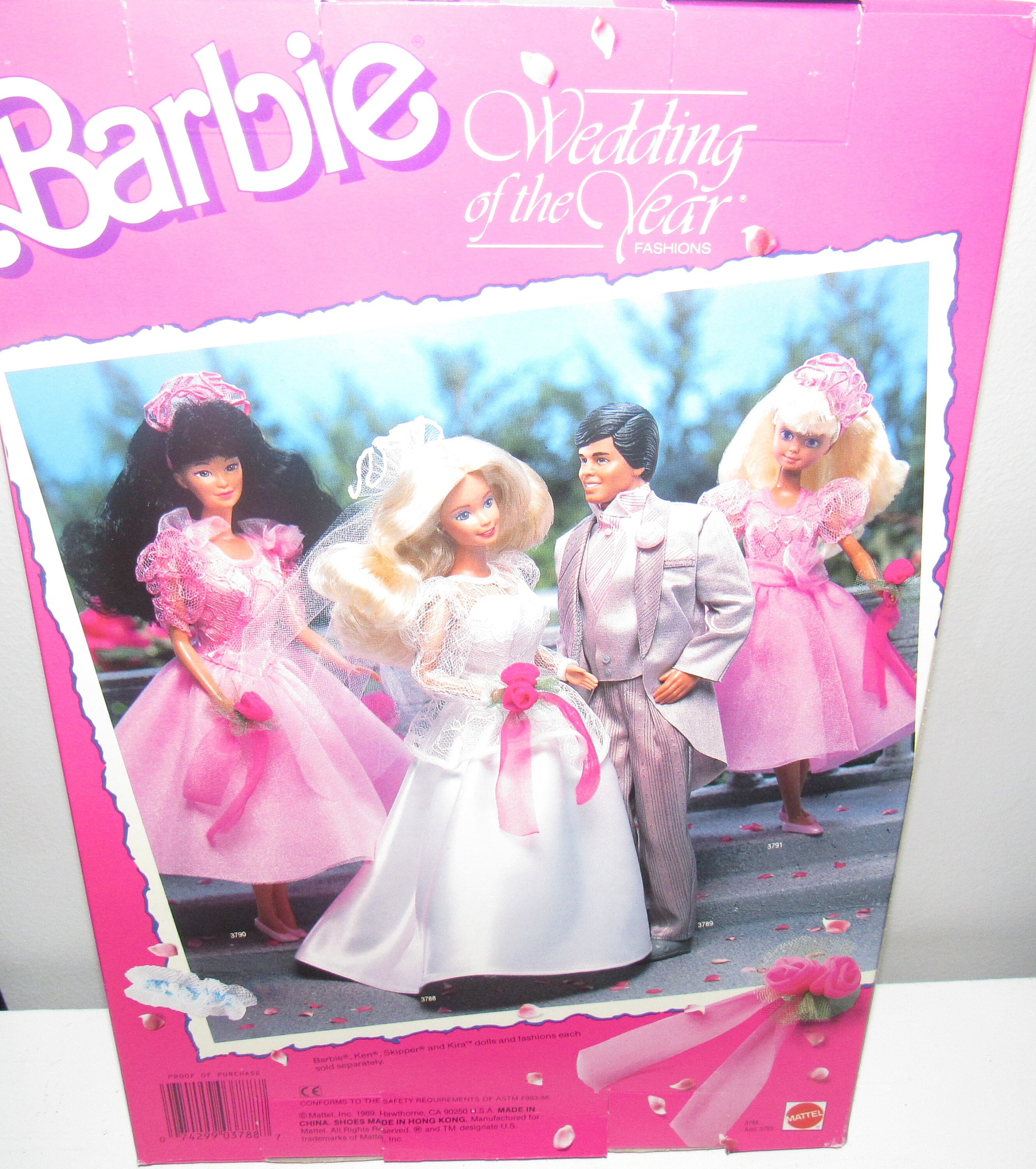 Mint in Box & NRFB Barbie Wedding of the Year #3788 Circa Mint in Box & NRFB Barbie Wedding of the Year #3788 Circa