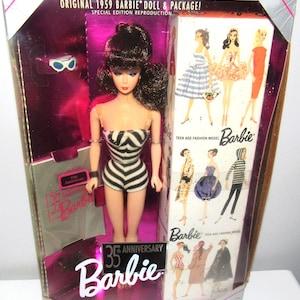 MIB & NRFB 35th Jubiläum Barbie Brünett Haar circa 1993 Set