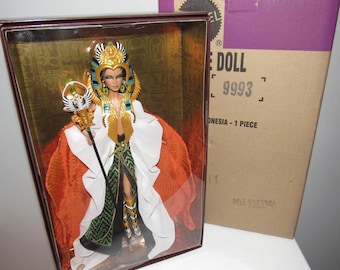 Vtg. 1993 Egyptian Queen Cleopatra BARBIE Doll the Great Eras
