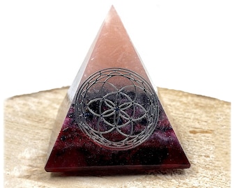 Sacred Geometry Orgone Pyramid