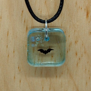 TINY BAT NECKLACE image 3