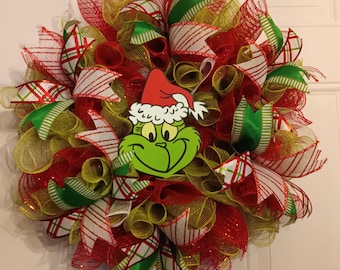Corona navideña con temática del Grinch