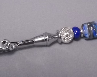 Bracelet buddy, nail helper, bracelet bud