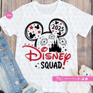 Mouse Squad 2025 Svg para cricut, Impresión de cumpleañero para camiseta, Orejas de ratón Svg, Viaje familiar Svg, Cumpleaños Svg