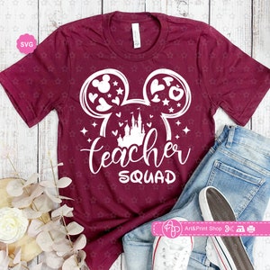Mouse Teacher Squad Svg para cricut, Camisa de maestro Svg, Orejas de ratón Svg, Regreso a la escuela Svg, Enseñar amor inspirar Svg