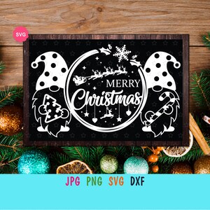 Weihnachtswichtel Svg für Cricut, Merry Christmas Print für T-Shirt, Weihnachtsmann Schlitten Svg, Weihnachtsabend Svg