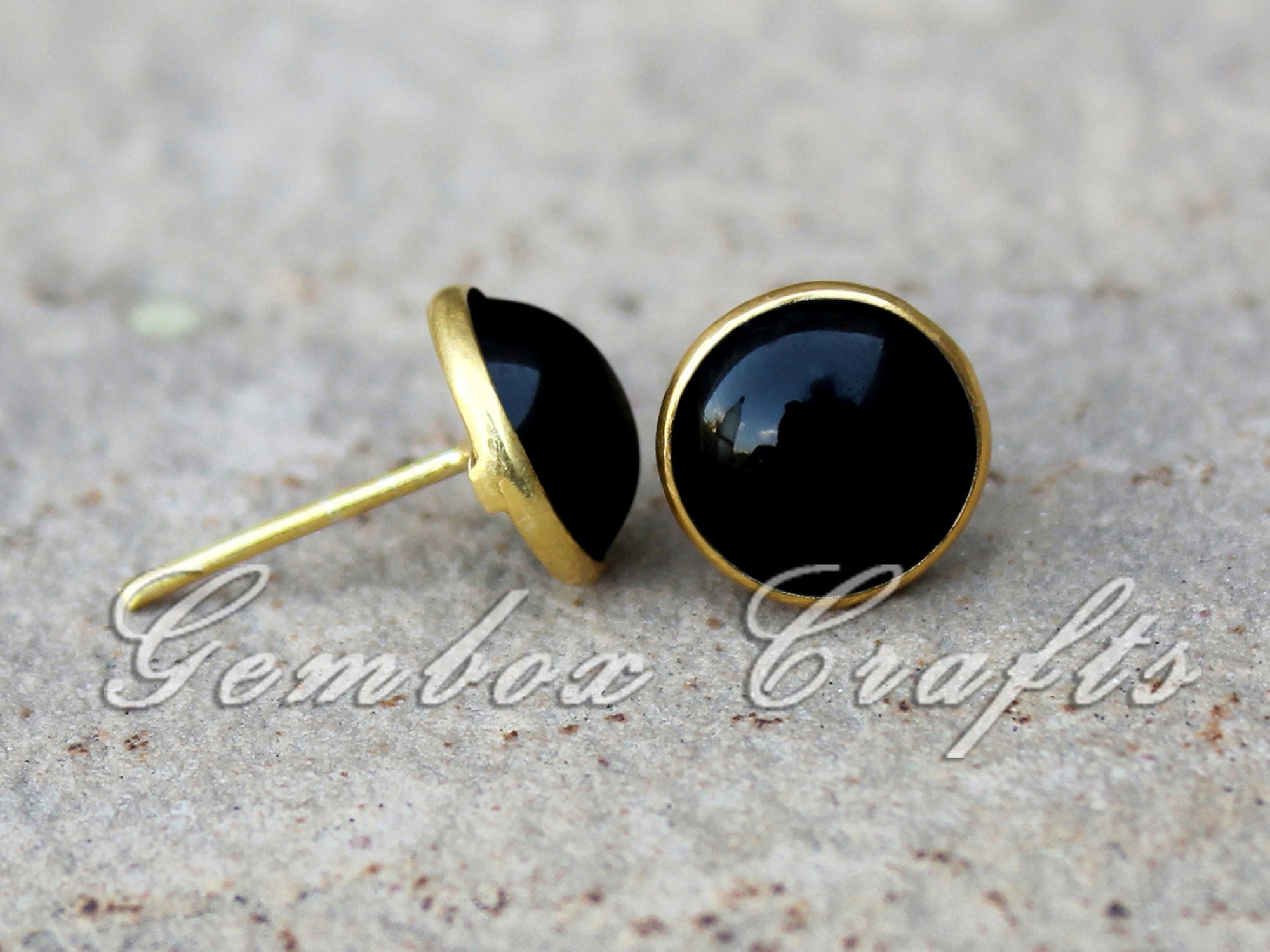 Black Onyx Round Cabochon 925 Sterling Silver Gold Plated Smooth