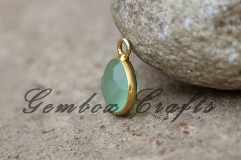 Parrot Green Hydro Quartz Round Briolette 925 Sterling Silver Gold Plated Bezel Pendant