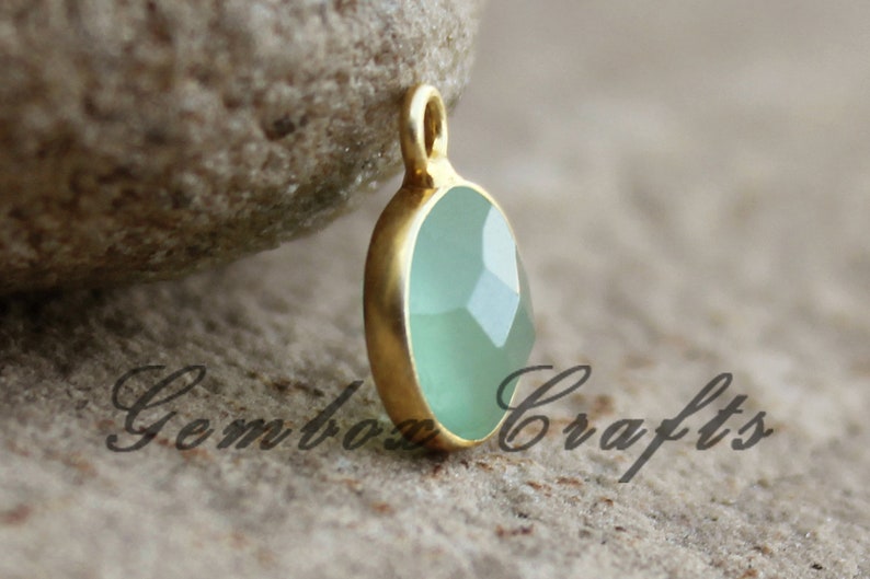 Parrot Green Hydro Quartz Round Briolette 925 Sterling Silver Gold Plated Bezel Pendant