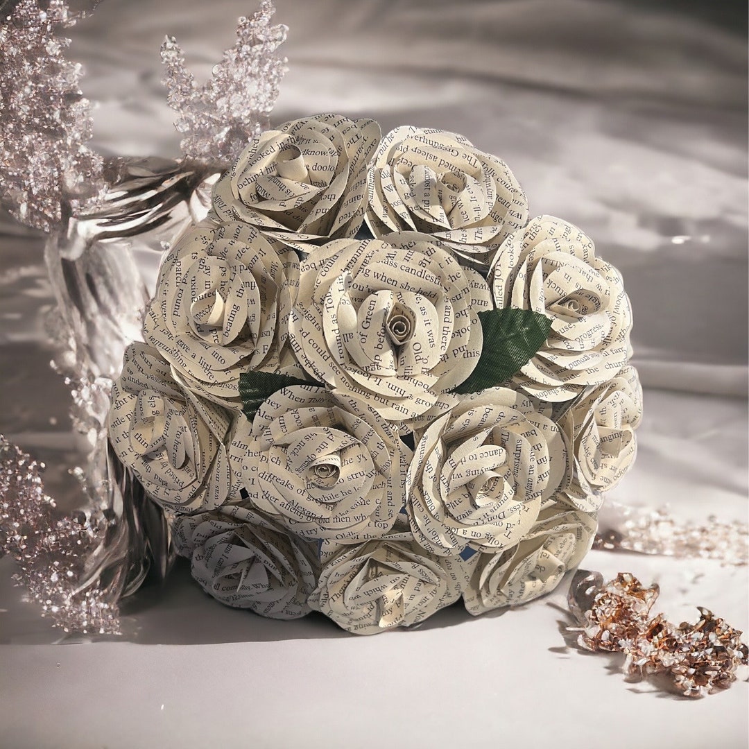 Handmade Book Page Rose Bouquet – Literary Wedding Decor - Etsy