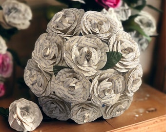 Handmade Book Page Paper Flower Bouquet – Perfect for Weddings, Birthdays, Valentine&#39;s Day & Personalised Gifts
