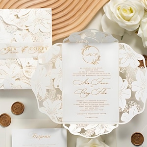 Élégante suite de faire-part de mariage lys ivoire découpé au laser - Bandeau en feuille d'or, RSVP personnalisées et enveloppes - Faire-part de mariage de luxe intemporel