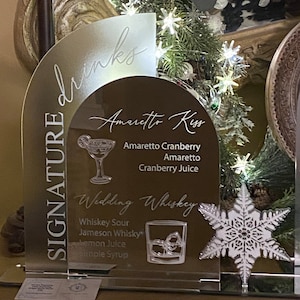Winter Wedding Snowflake Wedding Signature Drink Sign - His and Hers Wedding Cocktails - Signature Drinks Menu - Wedding Bar Signage
