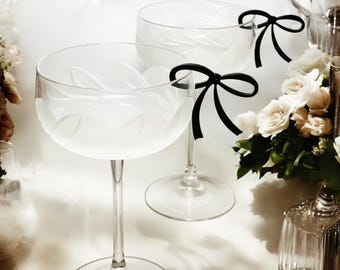Acrylic Drink Bows | Set of 10 | Chic Glass Markers | Elegant Cocktail & Party Decor | Reusable Drink Accessories for Weddings  Events