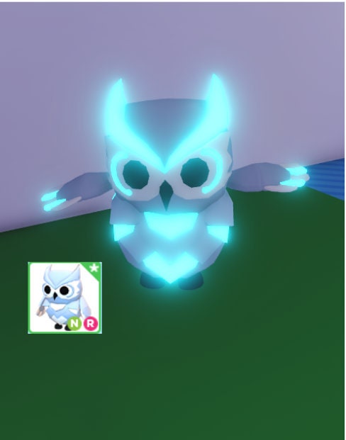 Adopt me Legendary Owl - Roblox