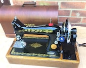 99K Singer handcrank Sewing Machine with bentwood case