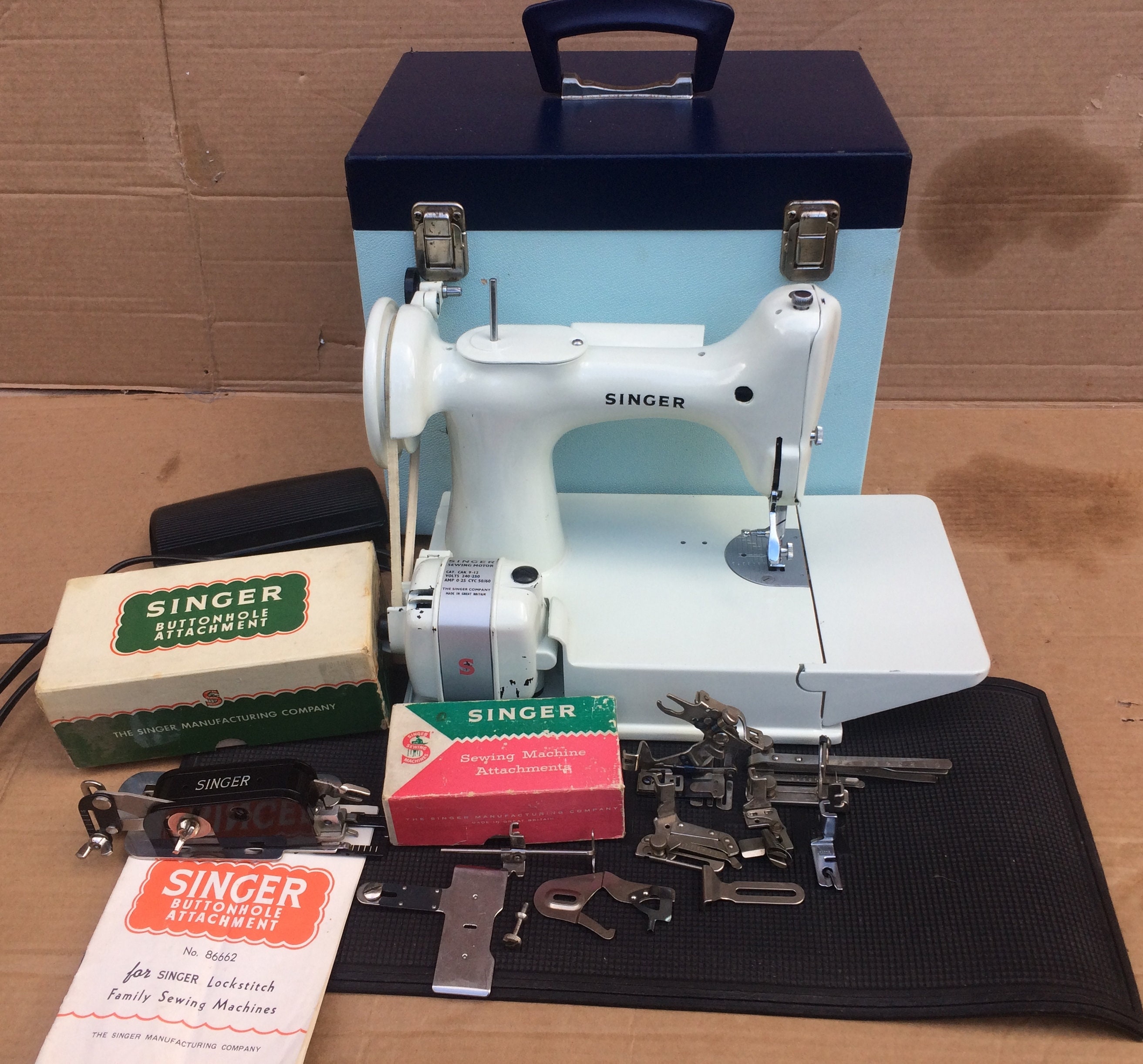 White Singer Featherweight for sale Only 3 left at 70