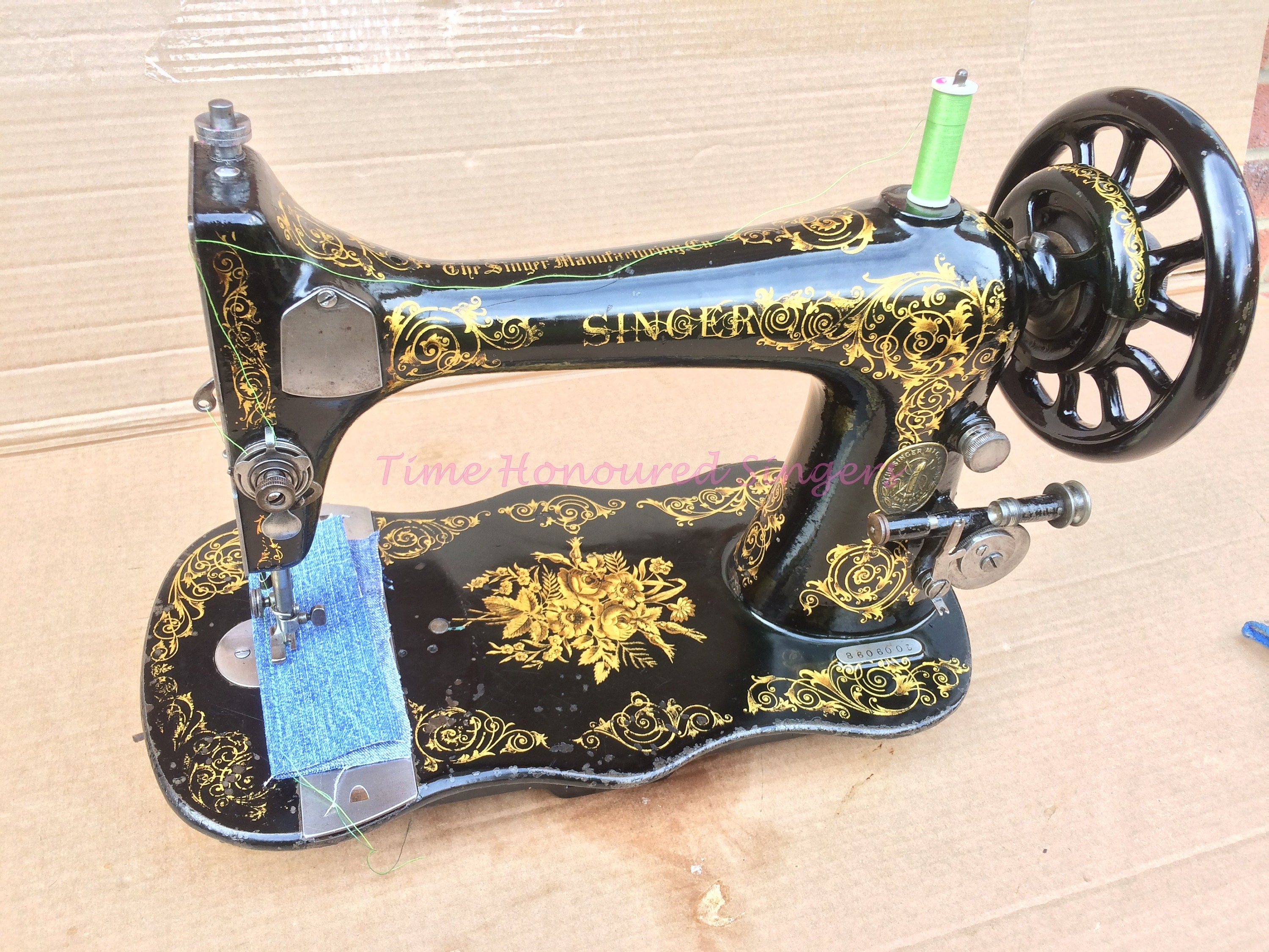 Treadle vs Electric Sewing Machines: Which Is Better? #SewingMachines  #VintageSewing #Singer27 
