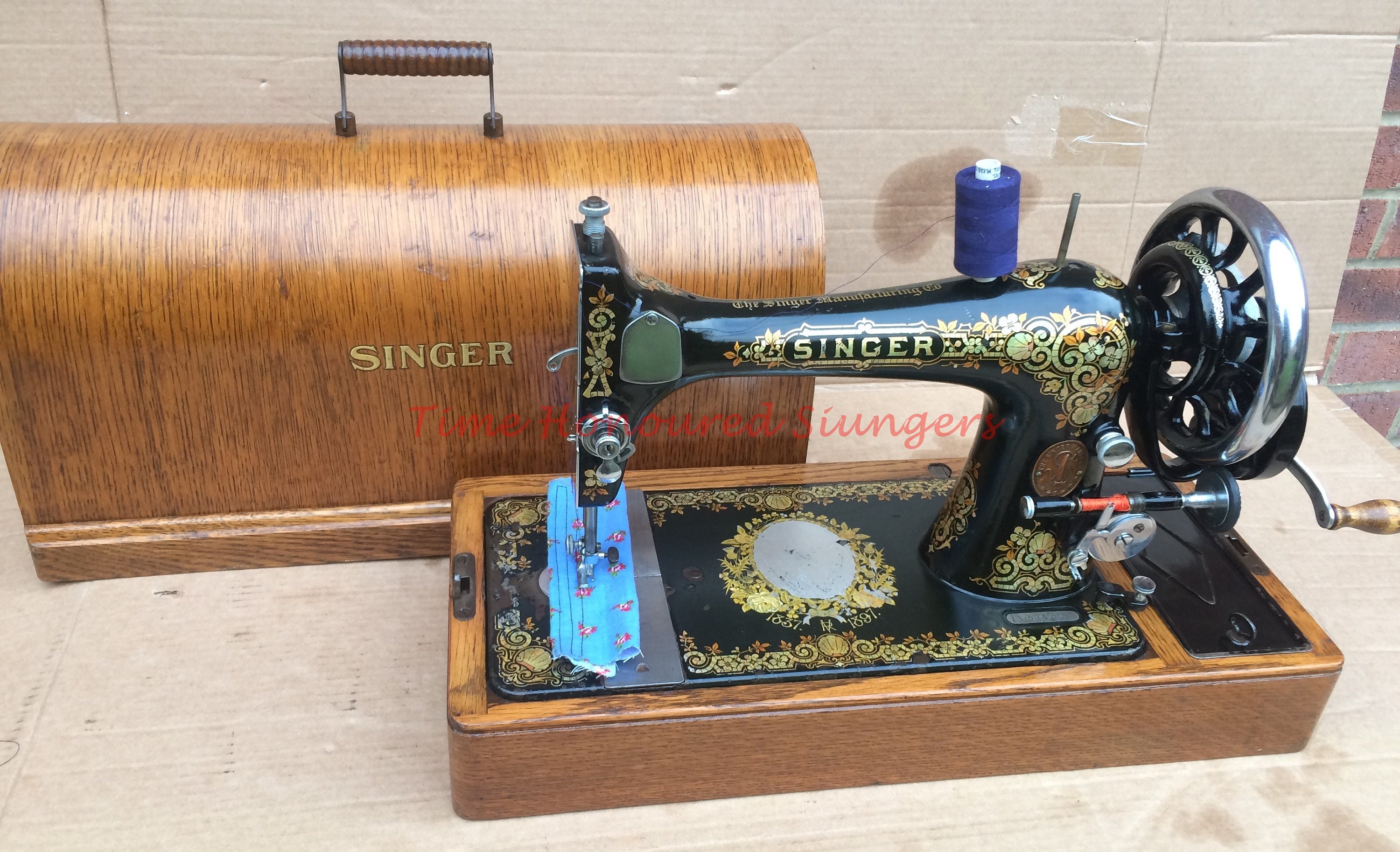 Beautiful Pfaff 50 Vintage Hand Crank Sewing Machine 