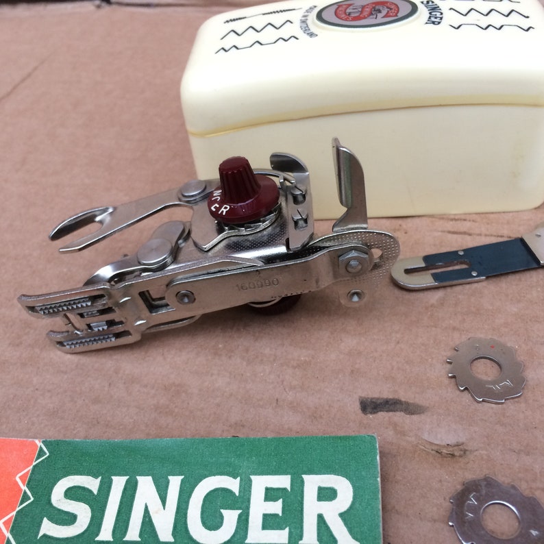 Vintage Singer Automatic Swiss Zig Zag Attachment 160990 Etsy