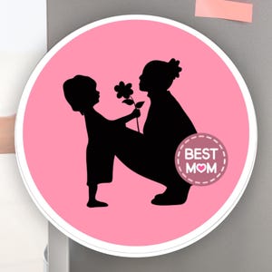 Adesivi fustellati per la festa della mamma, regalo per neomamme con sfondo rosa per la migliore mamma, regalo per un bambino che dona un fiore, apprezzamento per la mamma, adesivi in vinile impermeabili