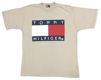 Vintage90s Tommy Hilfiger Big Logo .