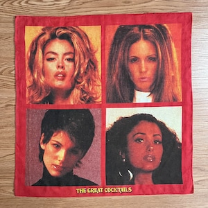 Vintage90s The Great Cocktails Movie Handkerchief