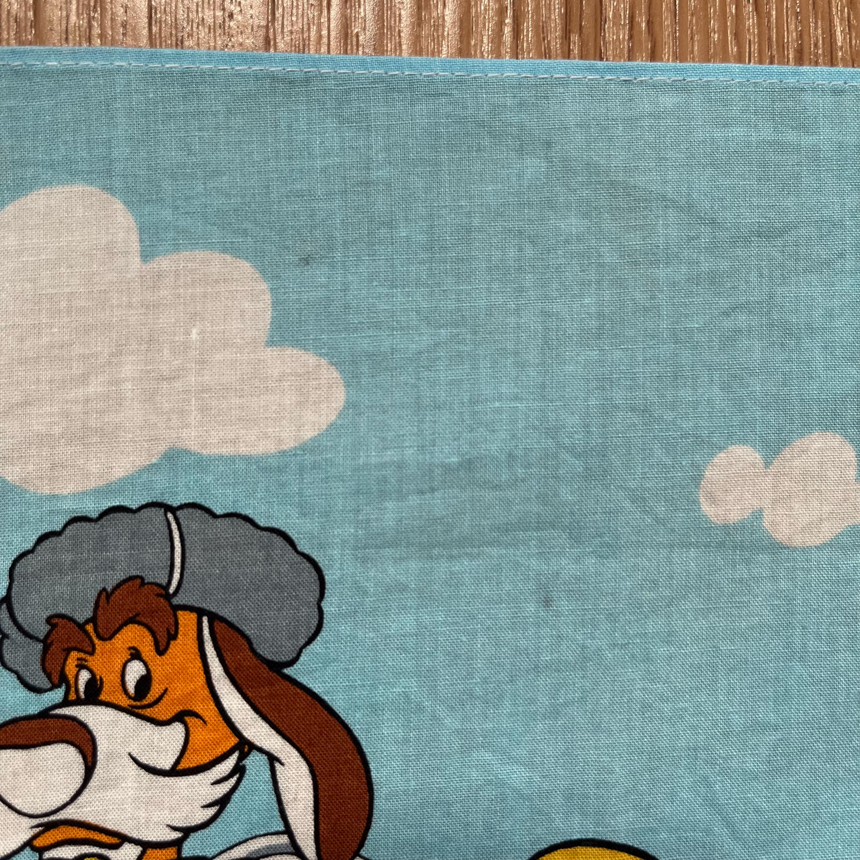 Vintage90s Parque Espana / Shima Spain Village Handkerchief - Etsy