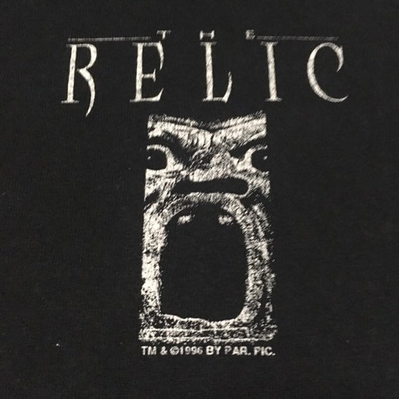 THE RELIC Movie T-SHIRT LARGE NEW/UNUSED!! 